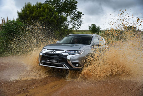 Top 10 xe SUV off-road tốt nhất năm 2020: Mitsubishi Outlander góp mặt