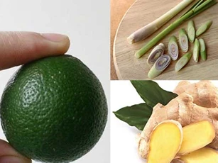 Chỉ với một nồi nước xông, da sẽ tự động đẩy nhân mụn ẩn - mụn đầu đen ra ngoài