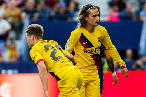 HLV Koeman: 'De Jong & Griezmann đã bị sử dụng sai cách'