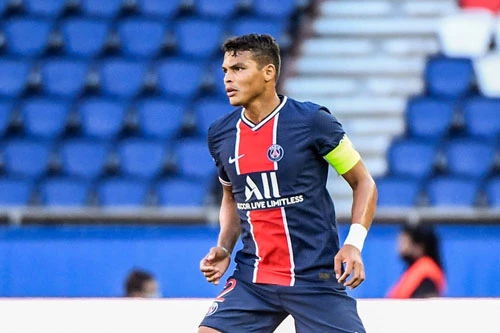 Thiago Silva.