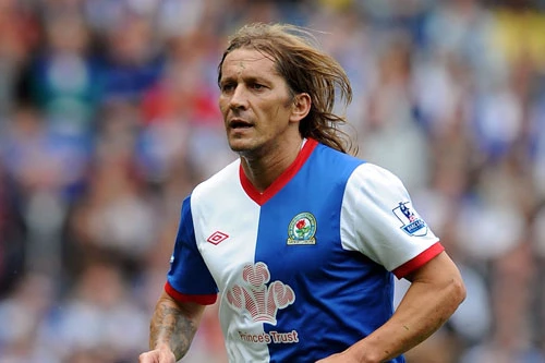 Hậu vệ phải: Michel Salgado (Blackburn Rover).