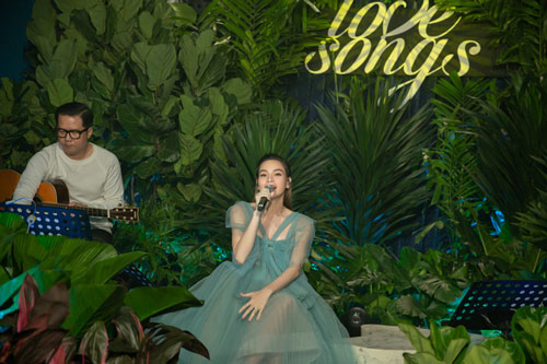 Những điều có thể bạn chưa biết về nữ ca sĩ Hồ Ngọc Hà và dự án Love Songs