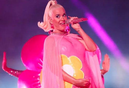 Katy Perry bác bỏ tin đồn có thai ngoài ý muốn
