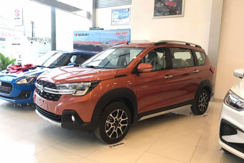 Suzuki Việt Nam khuyến mãi, tặng quà hấp dẫn cho khách hàng mua ôtô