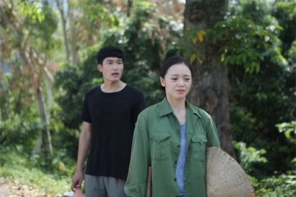 Đời tư dàn diễn viên trẻ đẹp phim Đi qua mùa hạ: Hiện tại nổi bật nhất là Quỳnh Kool - Ảnh 8.