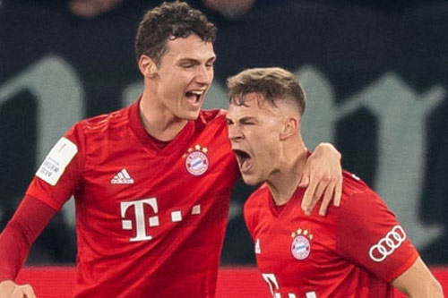 Bayern phải "vá" những "lỗ thủng" ở hàng thủ