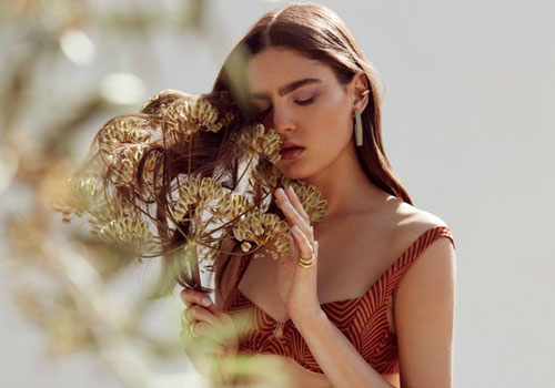 Say đắm vẻ đẹp của 'nàng thơ' 9x Nika Sobolevskaya