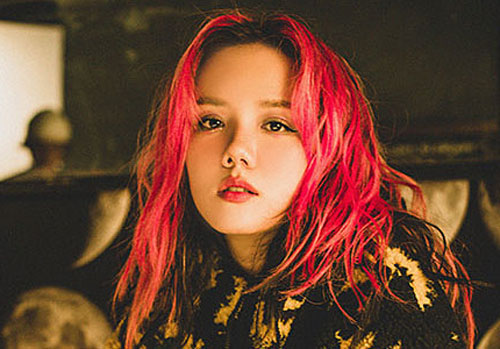 MV của Phương Ly 'gây sốt'