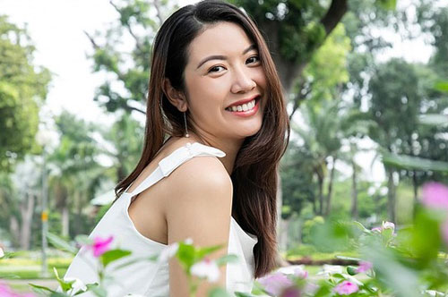 Thúy Vân muốn hôn nhân viên mãn như bố mẹ