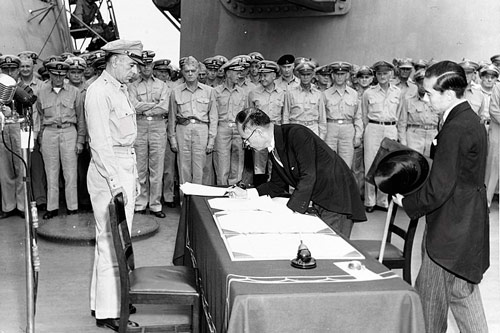 Bí mật Chiếu thư của Nhật hoàng chấp nhận đầu hàng trong Thế chiến 2