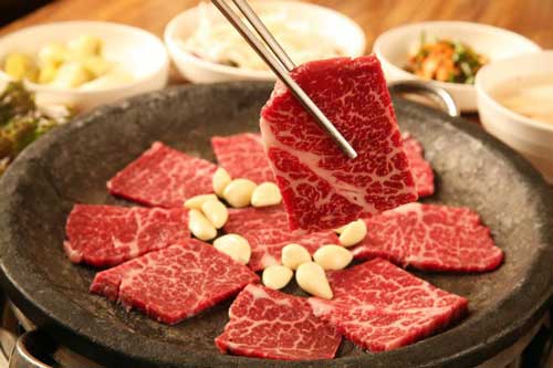 Nguy hiểm hơn cả thức khuya và uống rượu, duy trì thói quen này sẽ cực kỳ gây hại cho gan và thận