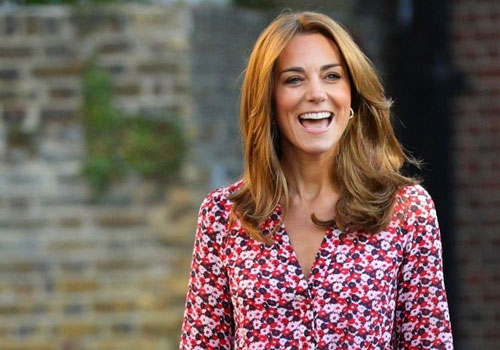Khám phá tủ quần áo từ sang trọng tới bình dân của Công nương Kate