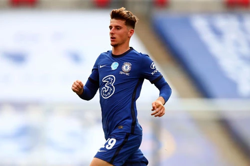 Tiền vệ trái: Mason Mount.