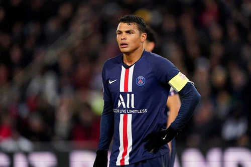 3. Thiago Silva (PSG - 375.000 euro/tuần).