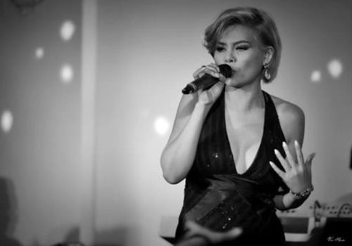 Ngọc Anh 3A: Chồng cũ và chồng hiện tại của tôi coi nhau như bạn bè