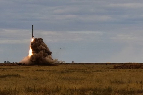 Quân đội Nga sẽ sớm có phiên bản mặt đất của tên lửa hành trình Kalibr. Ảnh: Avia-pro.