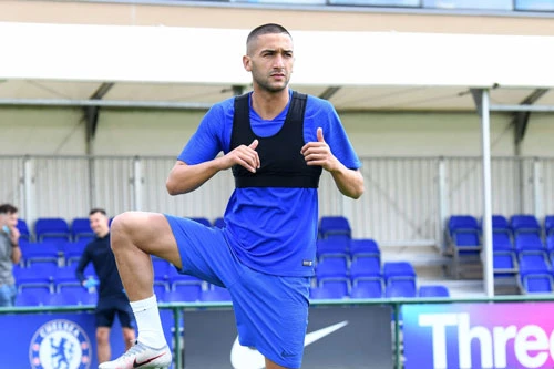 Tiền vệ phải: Hakim Ziyech.