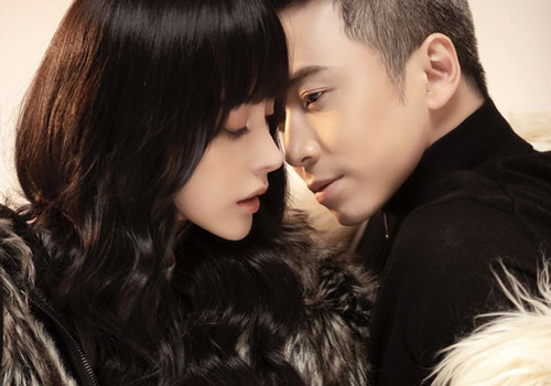 Karik bất ngờ công khai nhan sắc xinh đẹp của bạn gái mới