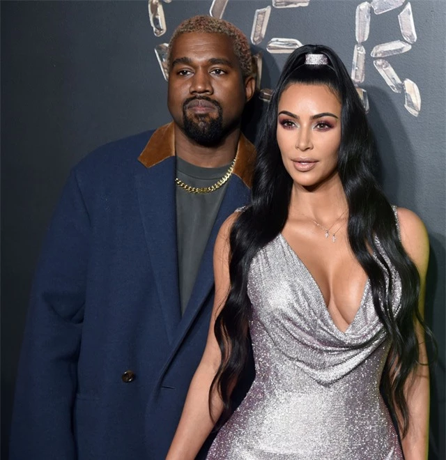 Kanye West sẵn sàng làm hòa với vợ Kim Kardashian - Ảnh 1.