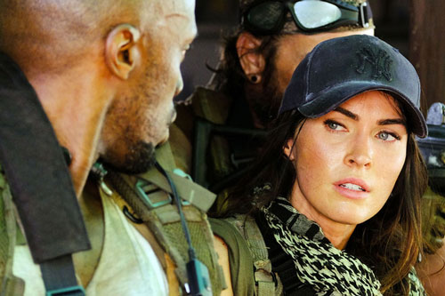 Megan Fox giũ bỏ hình ảnh 'nóng bỏng', lần đầu làm nữ người hùng trong phim