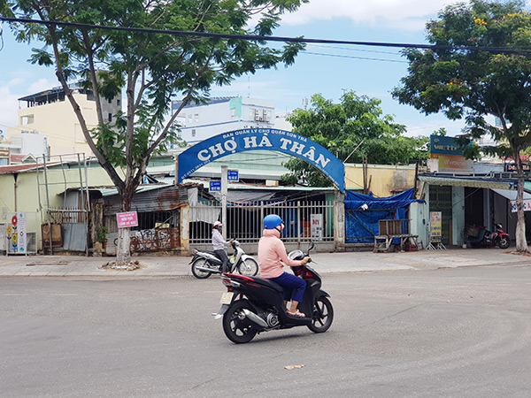 Đà Nẵng: Chủ quán café đi chợ, được lấy mẫu xét nghiệm gộp sàng lọc cộng đồng, phát hiện mắc Covid-19 