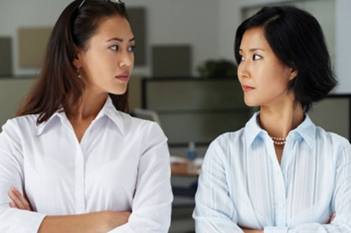 Tarot: Mẹ chồng tương lai của bạn 'ác' đến mức nào?