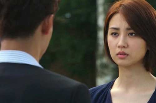 Chồng ngoại tình đột ngột quay về đòi hàn gắn, vợ liền chìa ra thứ này rồi nói một câu 'đau thấu tim gan'