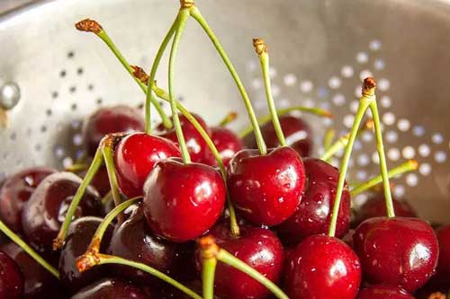 Những loại quả tốt cho mẹ bầu mang thai ba tháng đầu, nhất là loại thứ 2