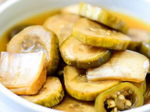 Làm dưa chuột ngâm chua cay mặn ngọt ăn kèm với món nào cũng ngon