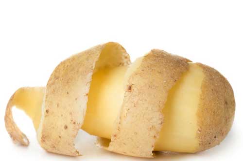 Bạn có thể sẽ hối hận nếu không biết đến những công dụng thần kỳ này của vỏ khoai tây