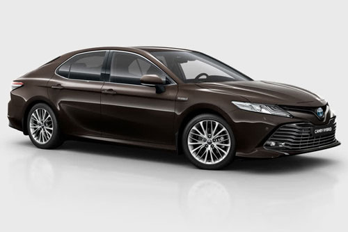 Sedan Camry vẫn là át chủ bài của Toytota khi thị trường toàn SUV