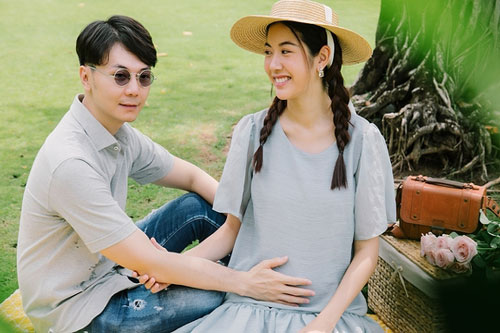 Chồng doanh nhân chăm Thúy Vân kỹ lưỡng khi mang thai