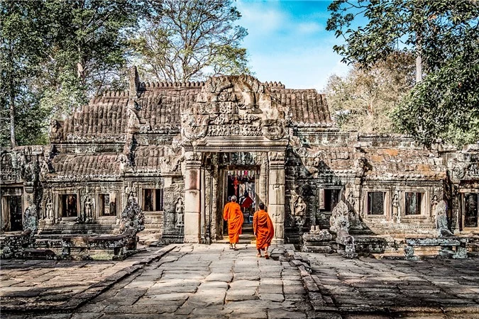 Angkor Wat thu hút hai triệu khách du lịch mỗi năm.