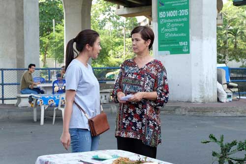 Mẹ chồng quát dâu vì tội ăn vụng, lúc sau bà "điếng người" khi biết sự thật