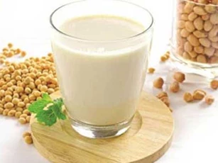 Những sai lầm khi uống sữa đậu nành dễ gây sỏi thận, nhất là điều thứ 2