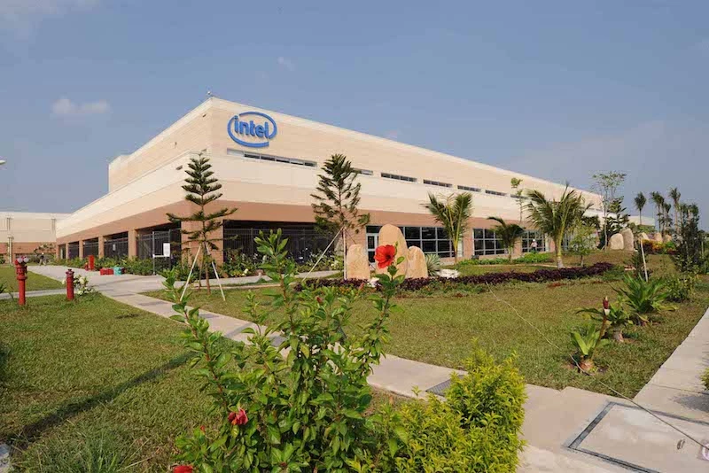 Nhà máy Intel ở Khu Công nghệ cao (quận 9) là một trong những dự án đầu tư lớn nhất của Mỹ tại TP.HCM.
