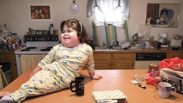 Nàng tiên cá bé nhỏ giữa đời thực: Bi kịch cuộc đời không lãng mạn như chuyện cổ tích