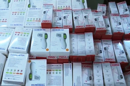 Lạng Sơn: Nhập lậu thiết bị đo thân nhiệt có giá 120.000 đồng về bán tiền triệu