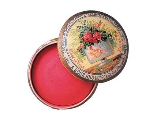 Tròn mắt vì mỹ phẩm thời “ông bà anh” tinh xảo, sang trọng đến không ngờ