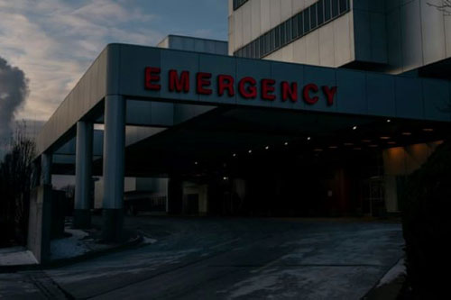 Cô gái đã qua đời bỗng dưng mở mắt sống lại khi chuẩn bị được khâm liệm