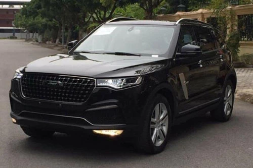 Zotye Z8 được mệnh danh là “Range Rover giá rẻ”.