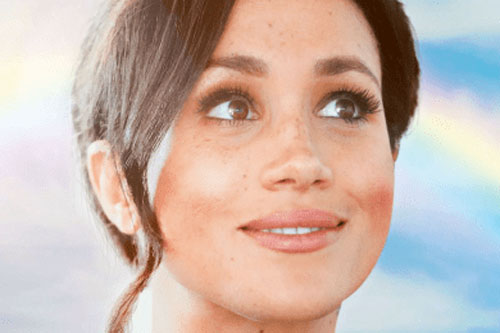 Hứng càng nhiều 'gạch đá', Meghan càng nổi tiếng, giấc mơ trở thành ngôi sao toàn cầu sắp thành hiện thực