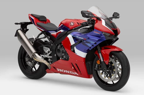 2. Honda CBR1000RR Fireblade 2020.