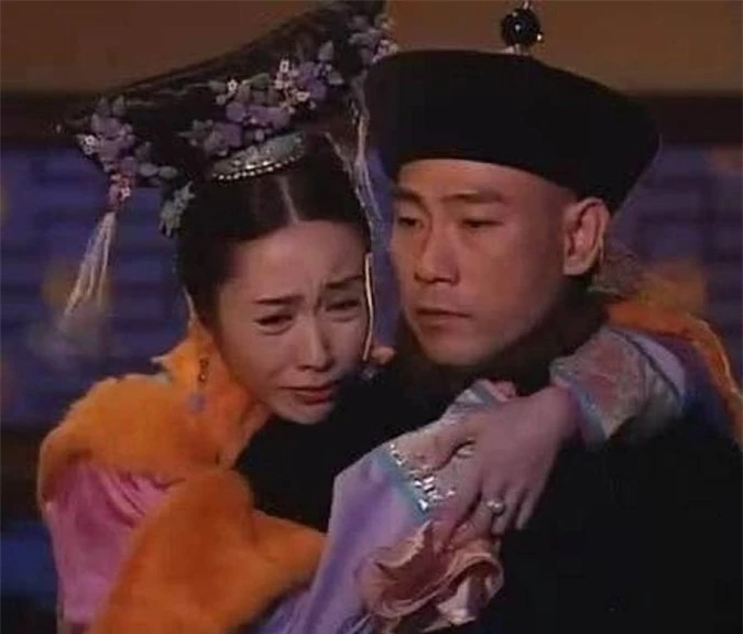 Cặp đôi Tôn thái y Lâm Bảo Di - Ngọc Doanh Lê Tư để lại nhiều tiếc nuối trong phim cung đấu Thâm cung nội chiến.