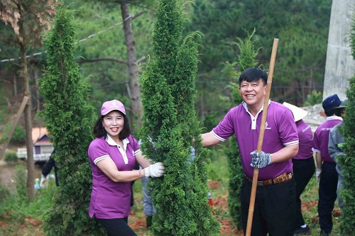 TTC Lâm Đồng trồng 1.000 cây xanh mừng Ngày Quốc khánh