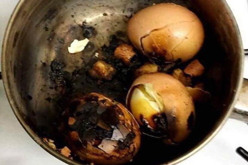 Cười ra nước mắt với lý do "ế muôn đời" của cư dân mạng