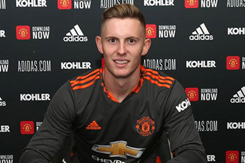 M.U ký hợp đồng 6 năm với Henderson, De Gea đối diện 'tương lai mịt mù'