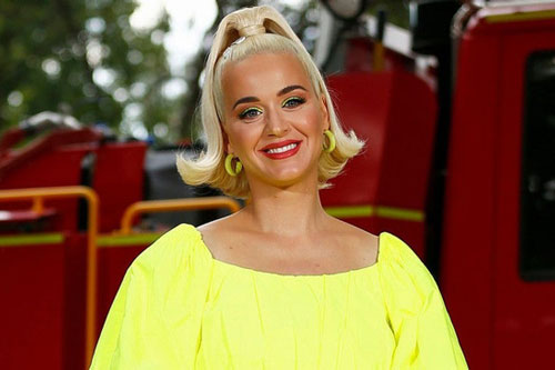 Katy Perry đã hạ sinh con gái đầu lòng