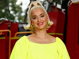 Katy Perry đã hạ sinh con gái đầu lòng