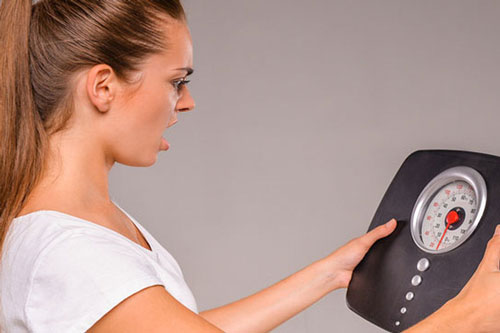 Phụ nữ nếu tăng cân bất thường, cần nhanh chóng kiểm tra sức khỏe vì dễ có thể mắc các bệnh sau